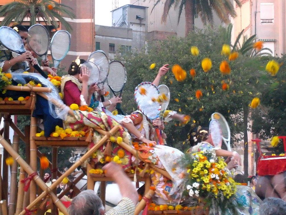 Feria de Julio in Valencia: Blumenfest, Konzerte, Blumenschlacht  Spanien-Urlauber.com